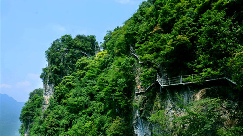 宜昌清江方山玻璃栈道一日游