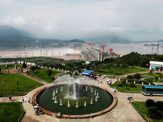 宜昌三峡大坝半日游线路预定